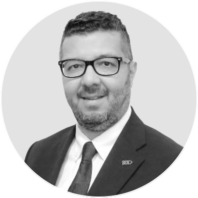 Dr. Mert Ozarar